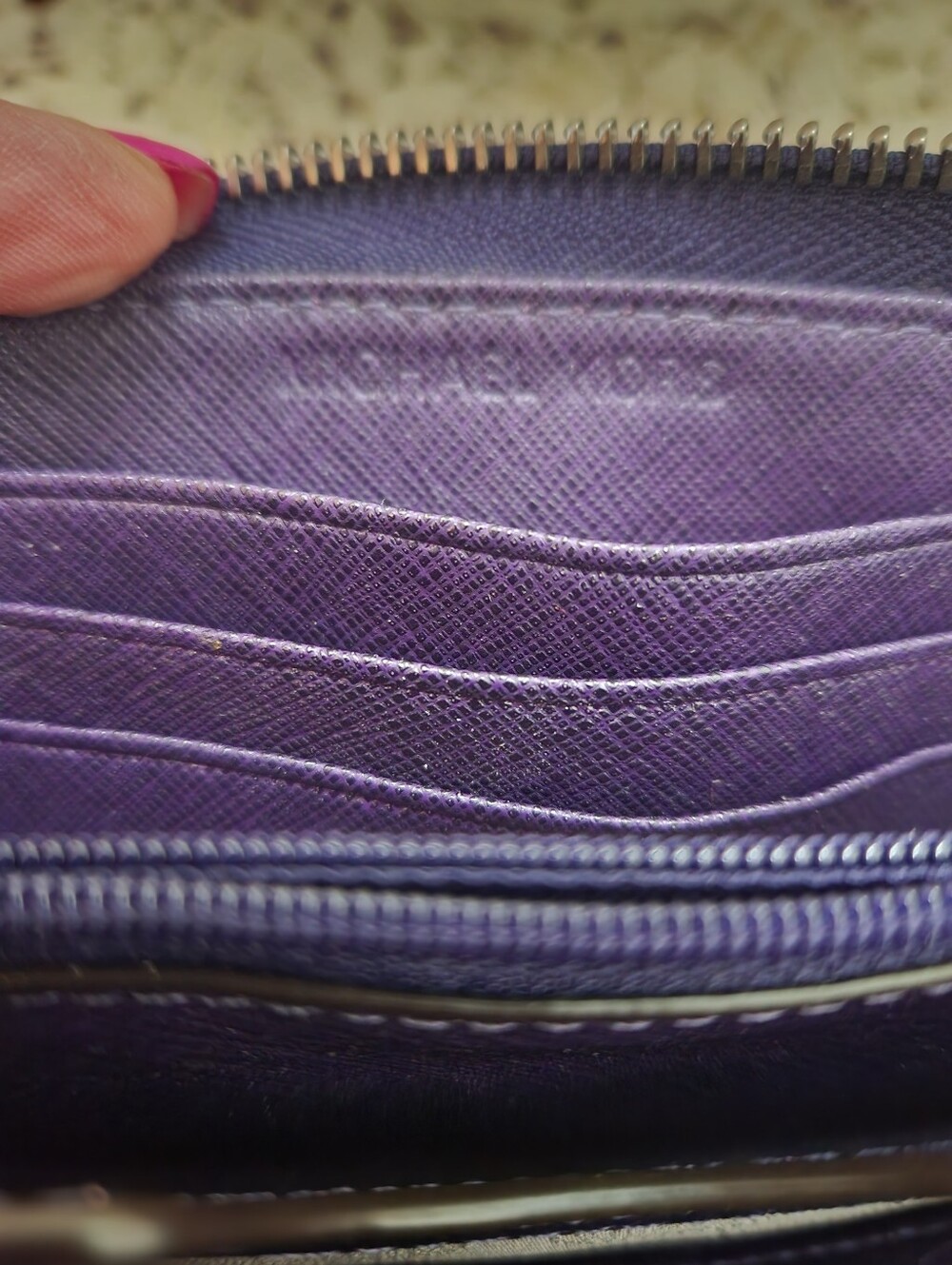MICHAEL Michael Kors Jet Set Travel plum Saffiano leather zip-around Wallet EUC - Picture 4 of 10